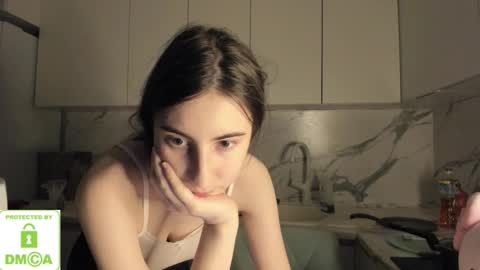 Ayesha online show from 01/11/26, 02:33