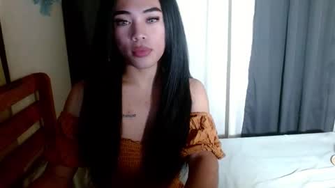 ayesha_x online show from 09/12/25, 12:00