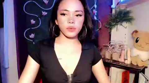 ayesha_x online show from 11/05/25, 07:41