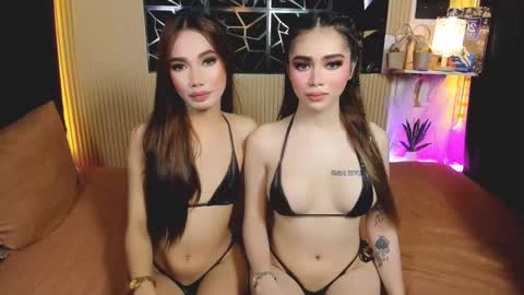 ur lovely ayi  online show from 11/22/25, 12:26