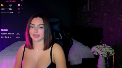 Snapshot of ayla_demir chatting on 01/17/26, 06:22 Ayla Demir online show from 01/17/26, 06:22