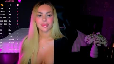  Ayla Demir  online show from 05/16/26, 07:45