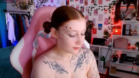 Ayla hill online show from 11/20/25, 07:13