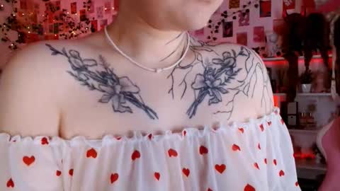 Ayla hill online show from 12/01/25, 08:58