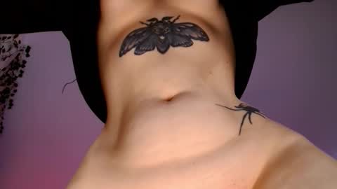 Ayla hill online show from 02/07/26, 06:50