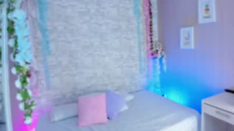 Snapshot of ayla_lux chatting on 07/29/26, 03:48 Ayla online show from 07/29/26, 03:48