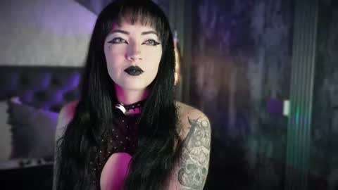 Snapshot of aylen_darkmoor chatting on 06/16/26, 07:05 Aylen online show from 06/16/26, 07:05