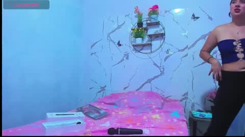 Aymy online show from 12/13/25, 11:21