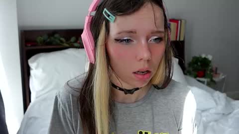 Ayra Lust online show from 03/02/25, 06:48