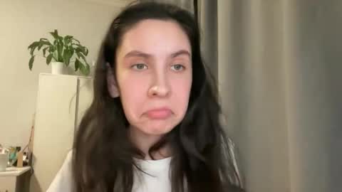  angel  ayya  online show from 03/25/26, 07:42