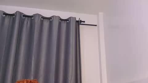 Azalea online show from 04/07/26, 04:57