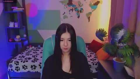 Azaliya online show from 10/17/25, 05:21