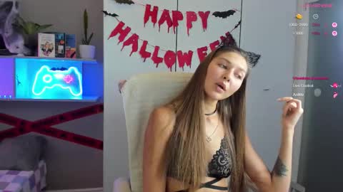 Sofia online show from 10/23/25, 08:29