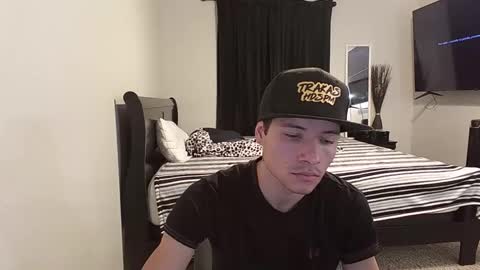 azell19 online show from 03/09/25, 01:04