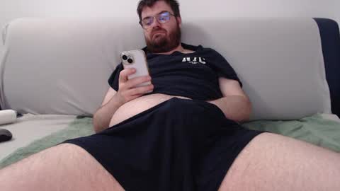 Snapshot of azer912 chatting on 07/05/26, 12:34 Azer online show from 07/05/26, 12:34