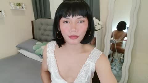 Snapshot of azeyyyy chatting on 04/22/26, 04:52 AC online show from 04/22/26, 04:52