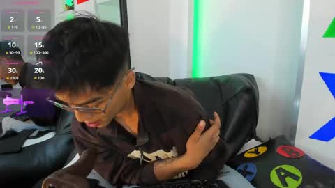 Aziel online show from 04/22/26, 03:42