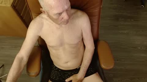 Mike online show from 02/26/25, 12:25