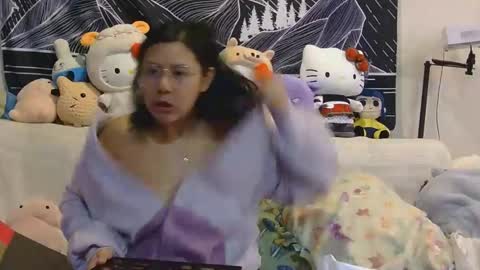 Snapshot of aznp1ea5er chatting on 02/17/26, 04:09 aznp1ea5er online show from 02/17/26, 04:09