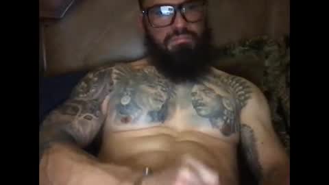 Snapshot of aztecwarrior10 chatting on 10/15/25, 10:43 aztecwarrior10 online show from 10/15/25, 10:43