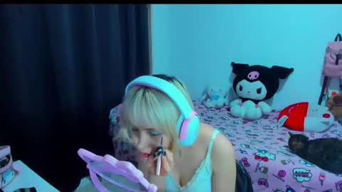 Azu Moure online show from 02/14/26, 03:47