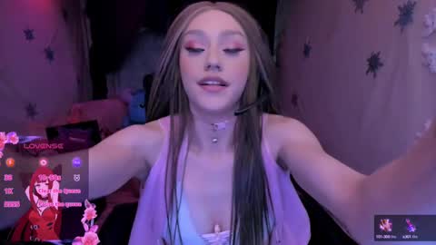   online show from 03/08/25, 01:39