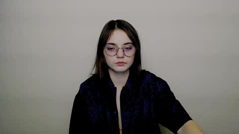 azumi_chan_ online show from 01/07/26, 10:56