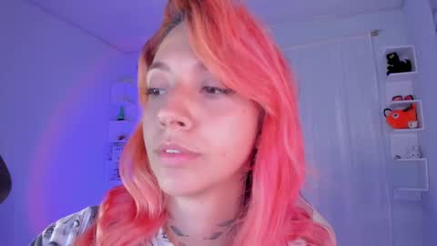 Snapshot of azumi_saan chatting on 12/19/24, 04:56 azumi saan online show from 12/19/24, 04:56