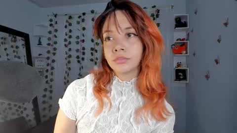 Snapshot of azumi_saan chatting on 09/18/25, 02:35 azumi saan online show from 09/18/25, 02:35