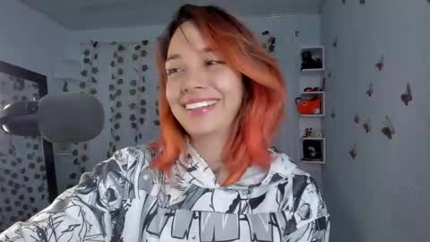 Snapshot of azumi_saan chatting on 10/12/25, 01:59 azumi saan online show from 10/12/25, 01:59