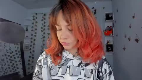 Snapshot of azumi_saan chatting on 10/14/25, 02:01 azumi saan online show from 10/14/25, 02:01