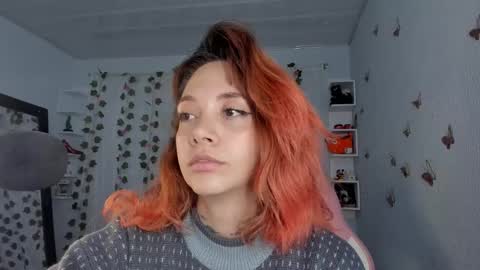 Snapshot of azumi_saan chatting on 10/21/25, 02:45 azumi saan online show from 10/21/25, 02:45