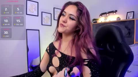 Azurra  online show from 03/25/26, 08:48