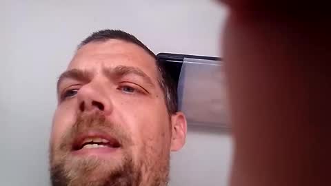 azza42086 online show from 05/25/26, 03:56
