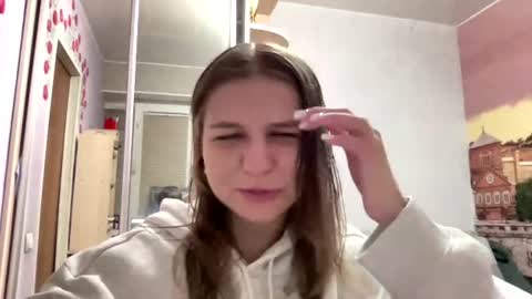 Niki online show from 07/19/26, 05:16