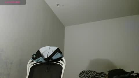 Snapshot of b0ycan chatting on 06/24/26, 01:37 b0ycan online show from 06/24/26, 01:37