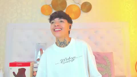 Anny online show from 11/24/25, 03:39