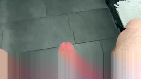 b3rnd86 online show from 02/25/25, 08:36