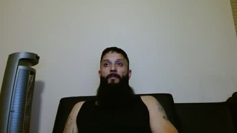 Snapshot of b713htx chatting on 11/08/25, 09:09 Miguel online show from 11/08/25, 09:09