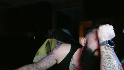 Snapshot of b713htx chatting on 02/06/26, 08:18 Miguel online show from 02/06/26, 08:18