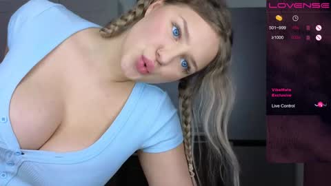 Bella Wooowww online show from 12/02/24, 09:50