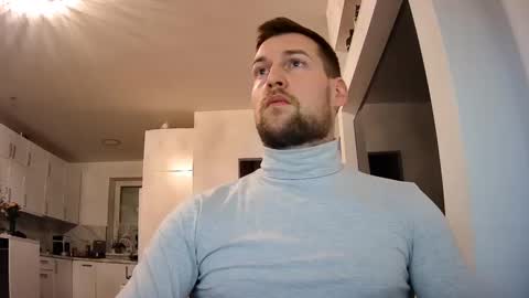 Snapshot of b_marco_ chatting on 01/24/25, 04:28 b_marco_ online show from 01/24/25, 04:28