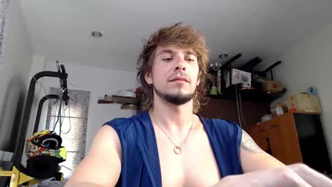 Snapshot of baba_yaga___ chatting on 02/22/25, 04:29 Jake online show from 02/22/25, 04:29