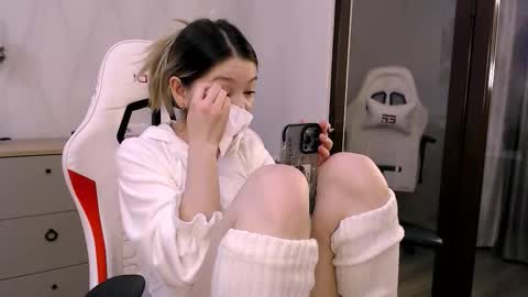 Cute Raby online show from 11/18/25, 01:04