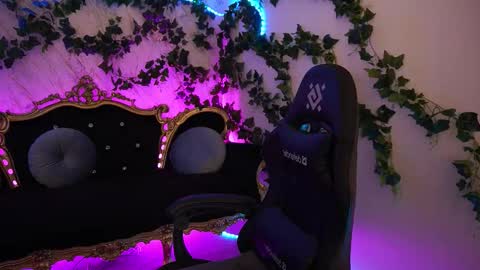 Babe online show from 10/24/25, 08:00