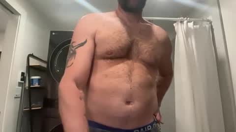 Snapshot of babeheater chatting on 02/10/26, 04:27 babeheater online show from 02/10/26, 04:27