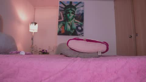 Samanta online show from 07/07/26, 06:47