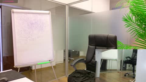 Olivia and Lexi online show from 03/07/25, 08:23