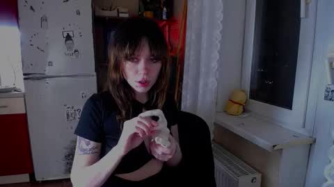 Snapshot of baby_ada chatting on 11/21/25, 08:40 baby ada online show from 11/21/25, 08:40