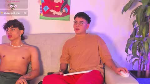 Snapshot of baby_angel_19 chatting on 11/23/25, 01:16 Anngel online show from 11/23/25, 01:16